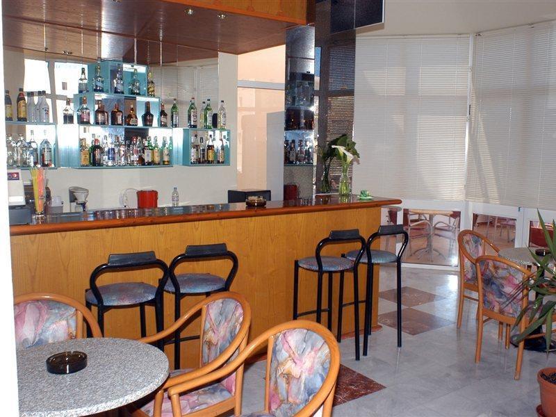 Daisy Hotel Apartments Rethymno  Ngoại thất bức ảnh