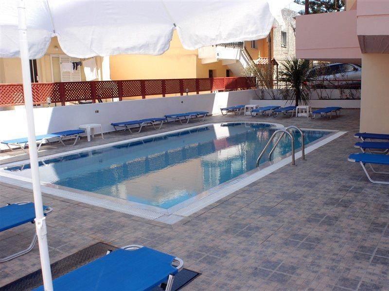 Daisy Hotel Apartments Rethymno  Ngoại thất bức ảnh