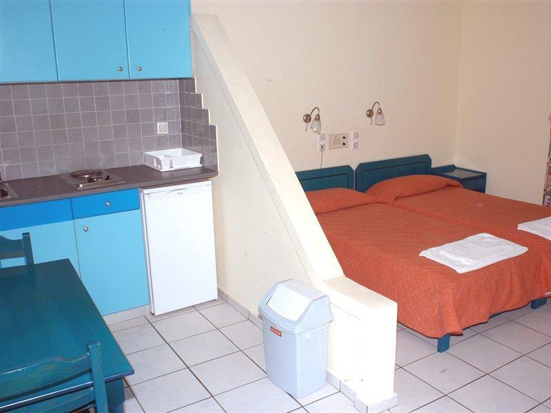 Daisy Hotel Apartments Rethymno  Ngoại thất bức ảnh