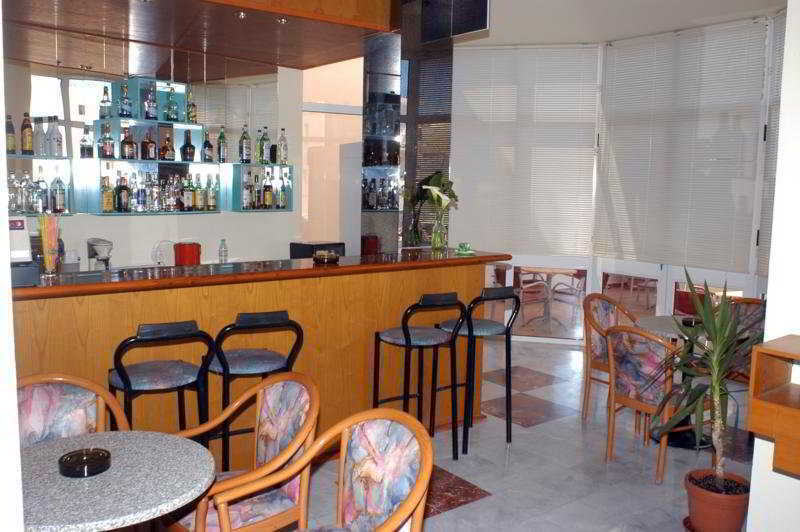 Daisy Hotel Apartments Rethymno  Ngoại thất bức ảnh