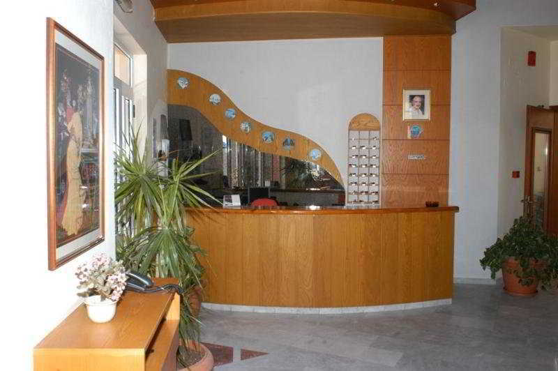 Daisy Hotel Apartments Rethymno  Ngoại thất bức ảnh